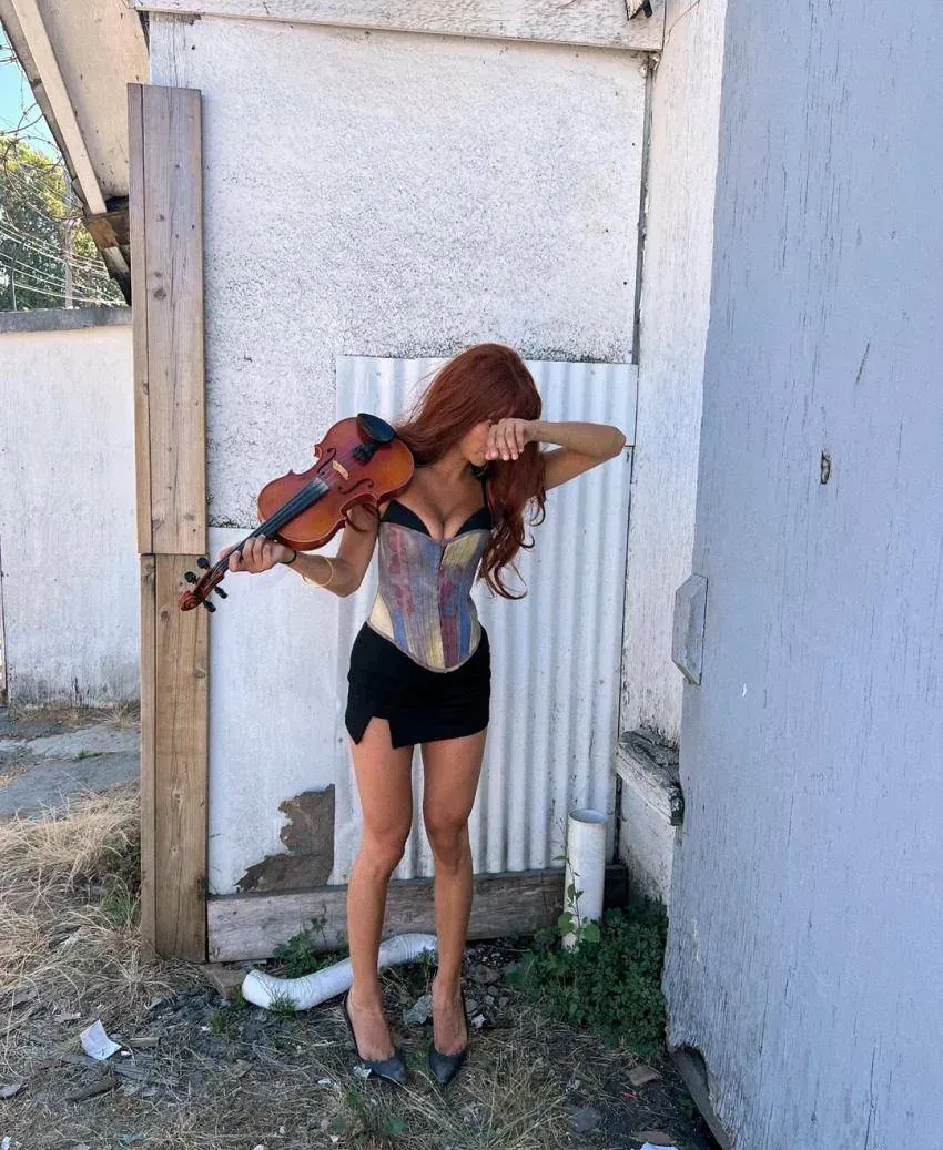 TarjaKaarina_Mature Sastamala